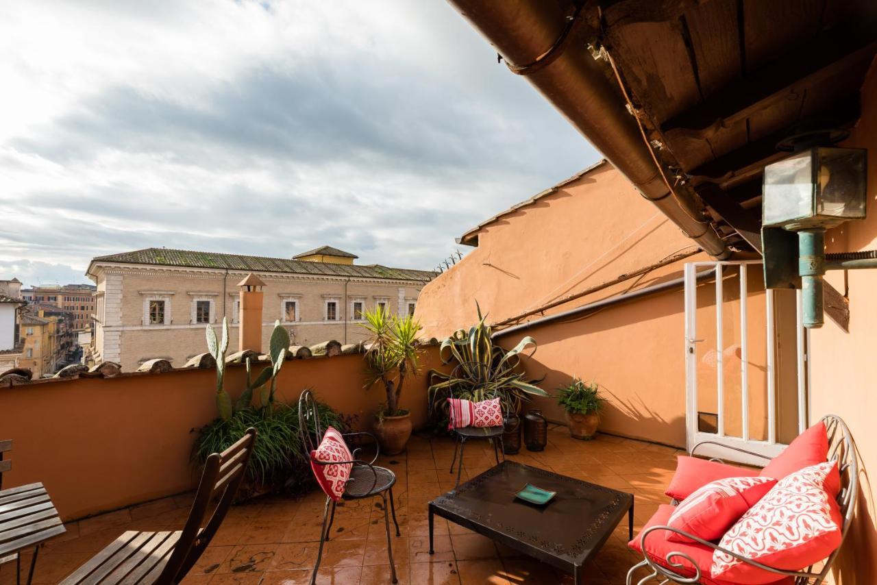 Amazing Penthouse With Private Terrace In Trastevere Řím Exteriér fotografie